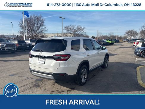 Used 2023 Honda Pilot EX-L image 4