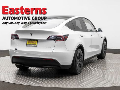 Used 2020 Tesla Model Y Long Range AWD/4WD image 5