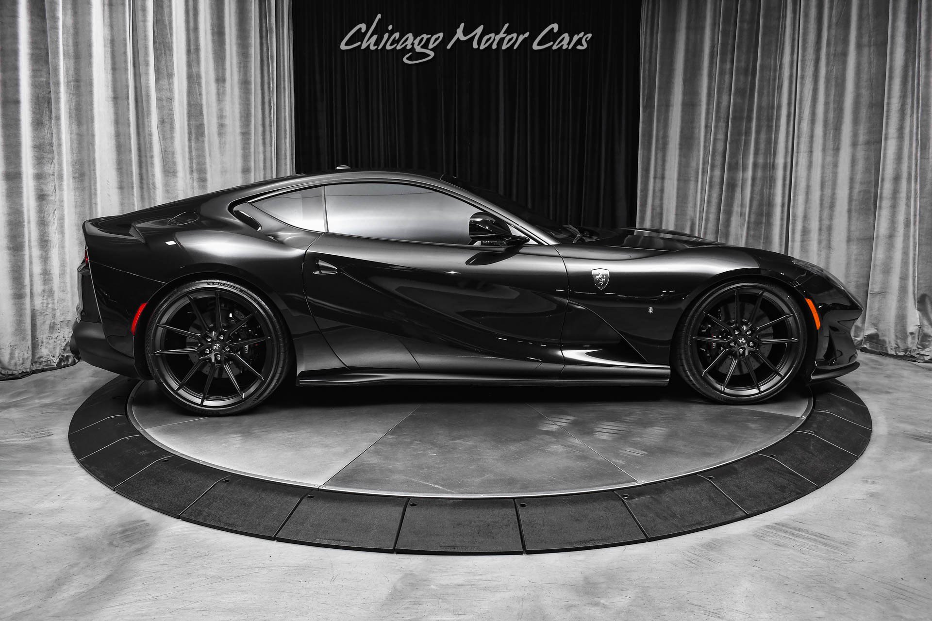 Used 2019 Ferrari 812 Superfast RWD image 41