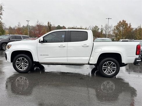 Used 2022 Chevrolet Colorado W/T w/ Custom Special Edition image 6