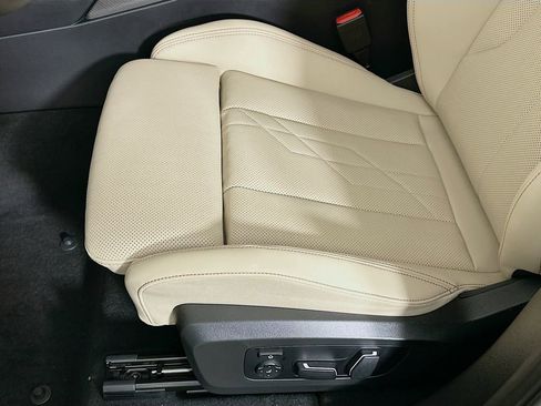 Used 2026 BMW X3 xDrive30 w/ Premium Package image 22