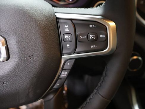 New 2026 RAM 1500 4x4 Crew Cab image 26