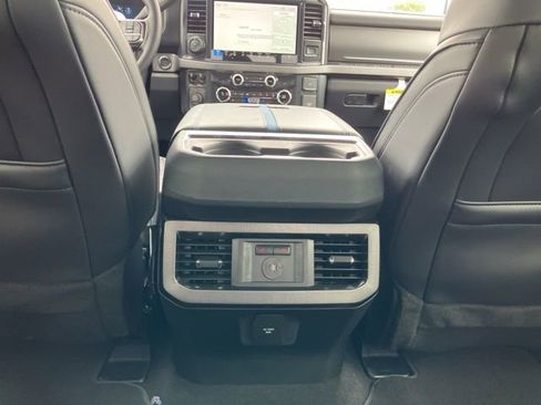 New 2025 Ford F250 Platinum image 20