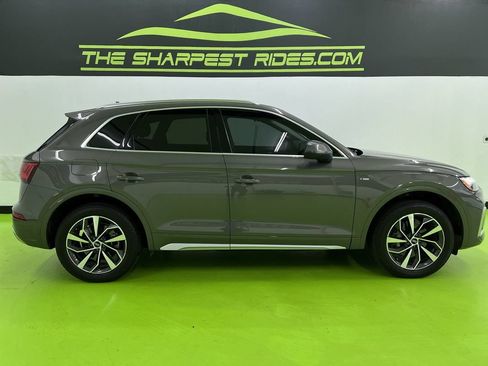 Used 2023 Audi Q5 2.0T Premium w/ Convenience Package AWD/4WD image 11