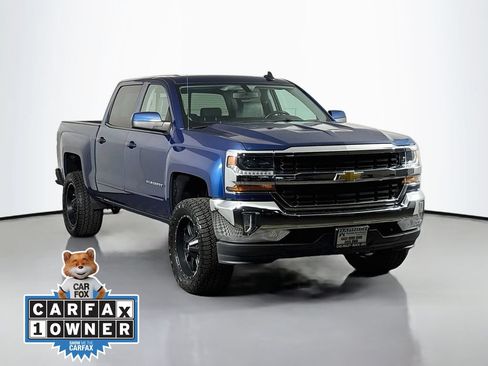 Used 2018 Chevrolet Silverado 1500 LT w/ All Star Edition AWD/4WD image 1