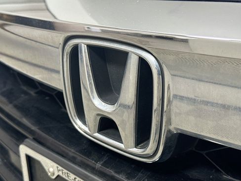 Used 2019 Honda Accord LX image 29
