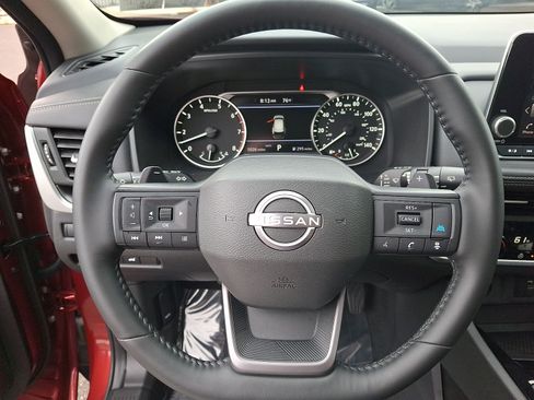 Certified 2026 Nissan Rogue SV w/ SV Premium Package AWD/4WD image 19