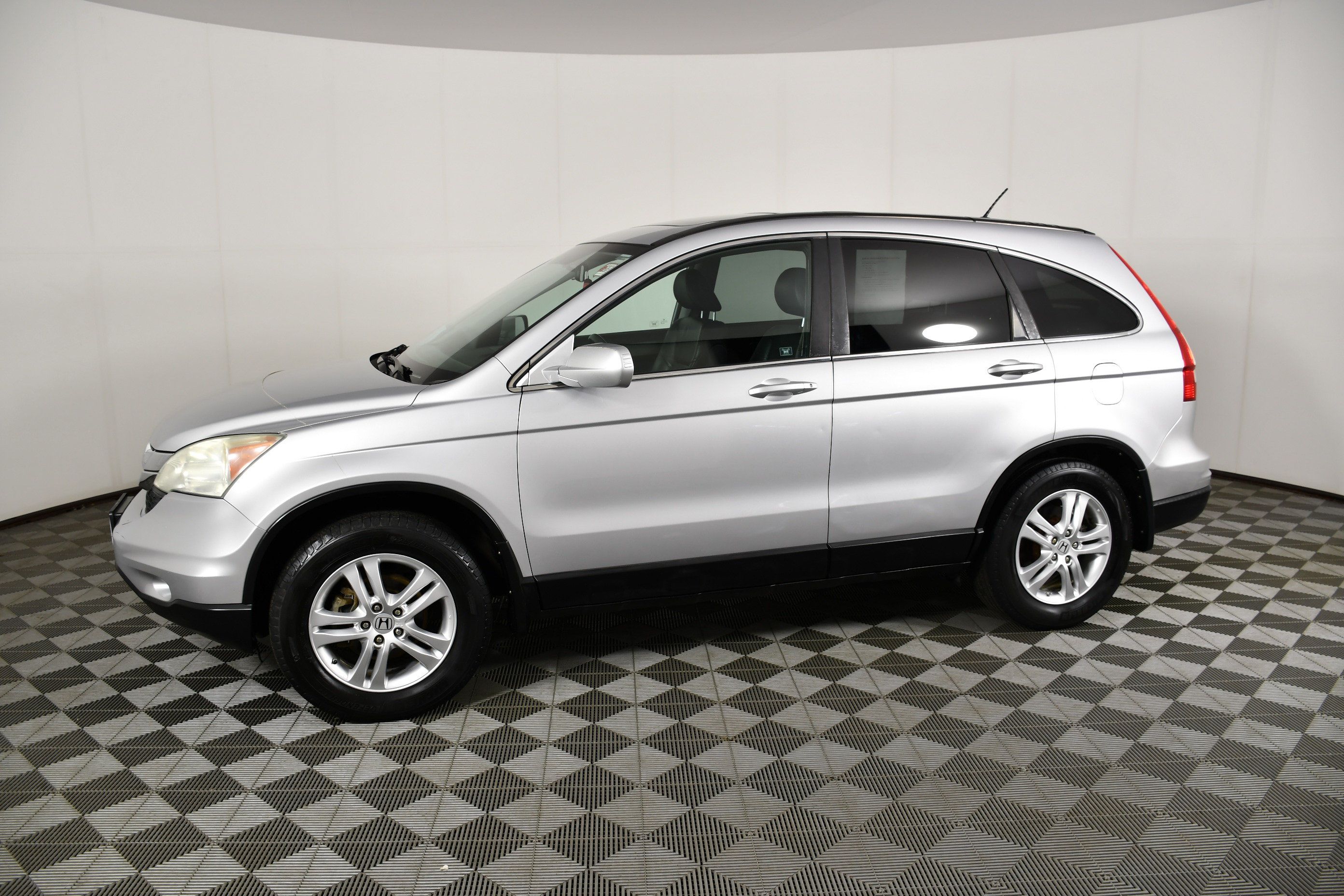 Used 2010 Honda CR-V EX-L image 9