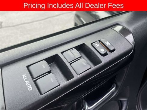 Used 2020 Toyota 4Runner Nightshade AWD/4WD image 19