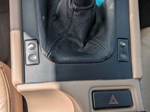 Used 1998 BMW Z3 1.9 RWD image 18