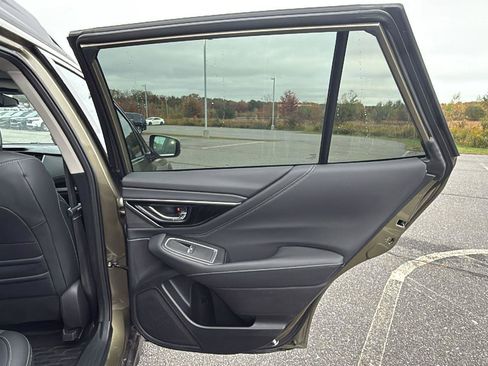 Used 2023 Subaru Outback Touring image 18