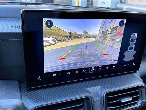 Used 2025 Ford Mustang Coupe image 29