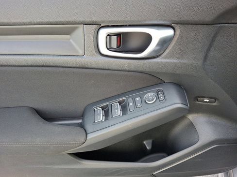 Certified 2024 Honda Civic Sport image 12