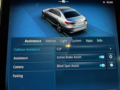 Used 2025 Mercedes-Benz C 300 4MATIC Sedan image 36