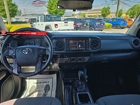 Used 2022 Toyota Tacoma SR RWD image 23