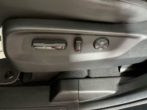 Used 2025 Honda Odyssey Sport-L image 14