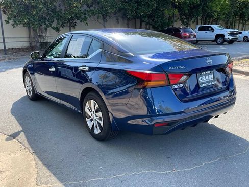 Used 2024 Nissan Altima 2.5 S FWD image 5