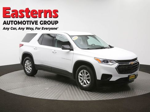 Used 2021 Chevrolet Traverse LS AWD/4WD image 48