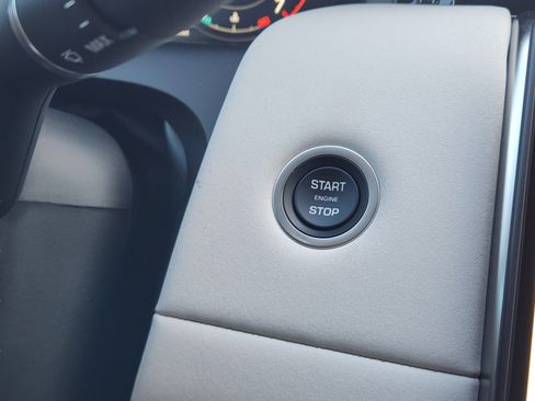 New 2025 Land Rover Discovery Sport S AWD/4WD image 16