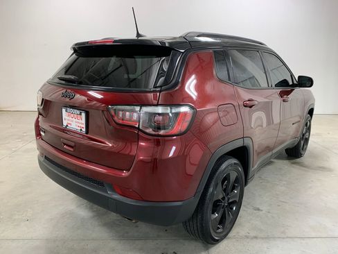 Used 2021 Jeep Compass Latitude AWD/4WD image 8