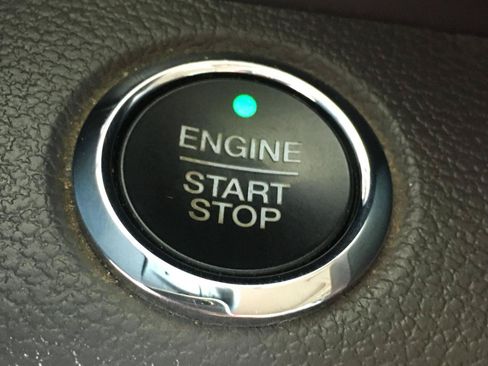 Used 2020 Ford Expedition Max XLT w/ Equipment Group 202A RWD image 36