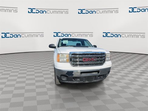 Used 2012 GMC Sierra 2500 W/T image 3