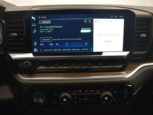 Used 2022 Chevrolet Silverado 1500 LT w/ Z71 Off-Road Package image 13