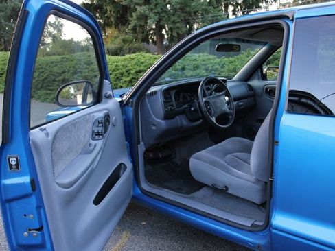 Used 1998 Dodge Dakota Sport image 5