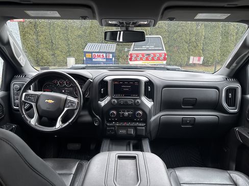 Used 2020 Chevrolet Silverado 2500 LTZ w/ LTZ Plus Package image 14