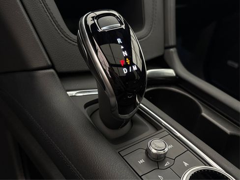 New 2025 Cadillac XT6 Premium Luxury image 30