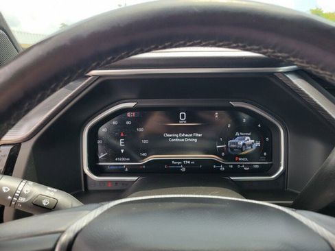 Used 2024 GMC Sierra 2500 Denali Ultimate image 16