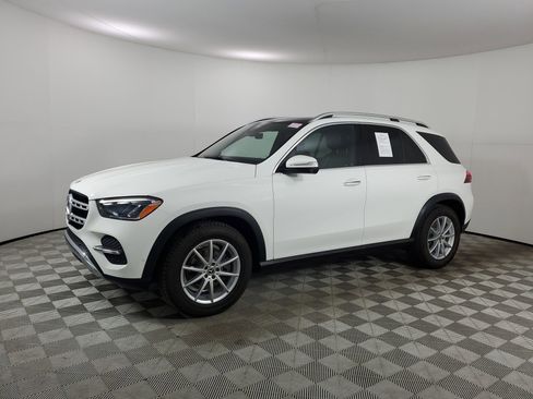 Used 2024 Mercedes-Benz GLE 350 4MATIC image 5