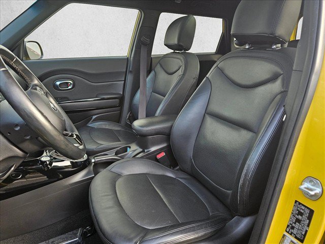 Used 2014 Kia Soul ! w/ Sun & Sound Package FWD image 19