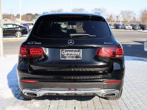 Used 2022 Mercedes-Benz GLC 300 4MATIC image 4