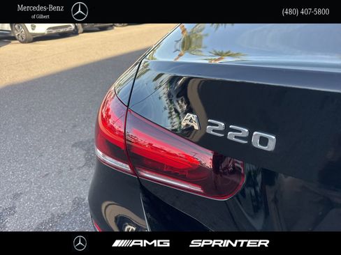 Certified 2022 Mercedes-Benz A 220 image 5