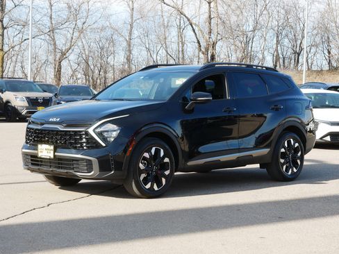 Certified 2023 Kia Sportage X-Line w/ X-Line Premium Package image 3