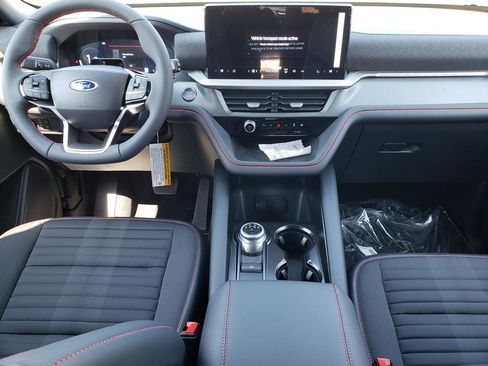 New 2026 Ford Explorer ST-Line image 8