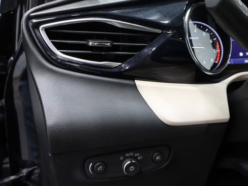 Used 2020 Buick Encore GX Select image 18