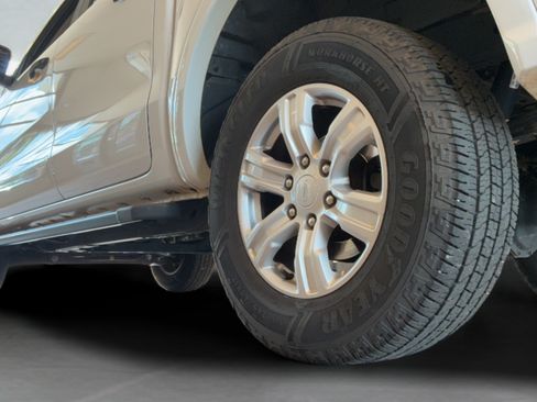 Used 2019 Ford Ranger XL w/ Equipment Group 101A Mid RWD image 39
