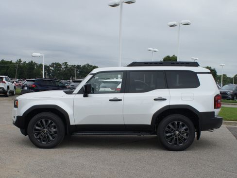 Used 2026 Toyota Land Cruiser AWD/4WD image 13