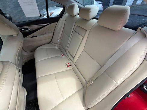 Used 2015 INFINITI Q50 Premium RWD image 32