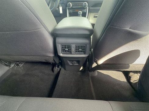 Used 2023 Toyota RAV4 LE AWD/4WD image 22