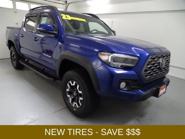 Used 2023 Toyota Tacoma TRD Off-Road AWD/4WD image 1