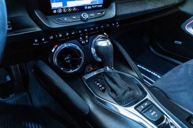 Used 2020 Chevrolet Camaro ZL1 RWD image 24