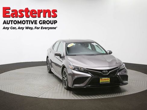 Used 2024 Toyota Camry SE image 87