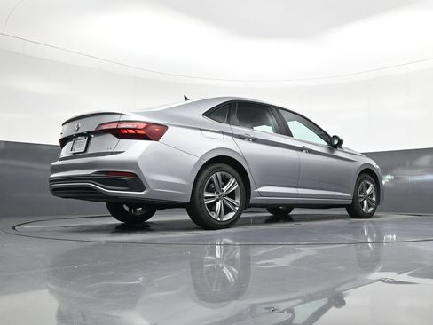 Used 2024 Volkswagen Jetta SE FWD image 26