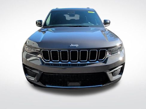 Used 2025 Jeep Grand Cherokee Laredo X w/ Luxury Tech Group I image 8