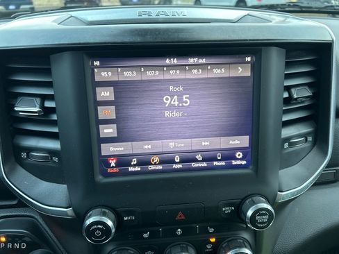 Used 2019 RAM 1500 Big Horn image 30