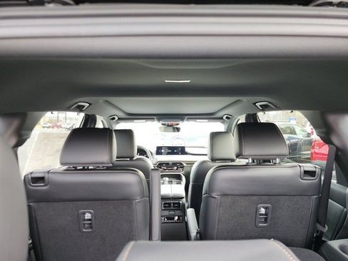 New 2026 MAZDA CX-90 3.3 Turbo w/ Premium Plus Pkg image 21