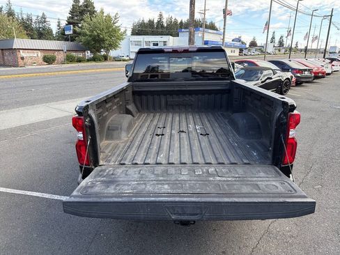 Used 2021 Chevrolet Silverado 2500 High Country w/ Z71 Off-Road Package AWD/4WD image 8